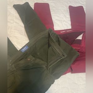 Old Navy Rockstar mid rise size 16 jeans. 2 pr olive green and burgundy color.